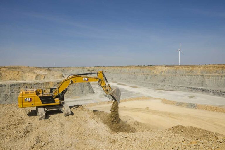 _02_wesling_mineralstoffe_themenbilder_steinbruch_staßfurt